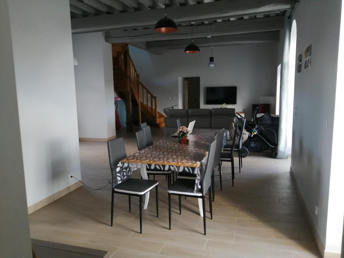 Bed and Breakfast Le Domaine des Hirondelles Champcenest Esterno foto